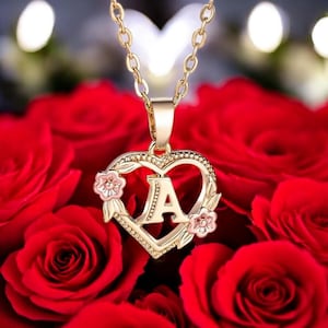 Collar con colgante de flor y letra personalizada, collar con inicial de oro, joyería de circonita cúbica, regalo romántico para mujer