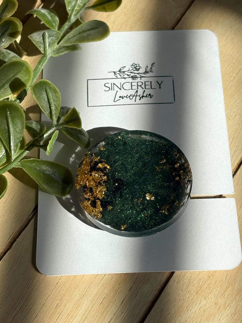Handmade Resin Phone Grips | Luxe Kindle Grip – Gold Flakes, Marble, & More