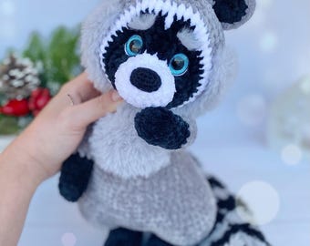 Crochet Raccoon Pattern PDF – Amigurumi Raccoon Toy – Woodland Animal Plush – Cute Soft Toy Tutorial – Digital Download