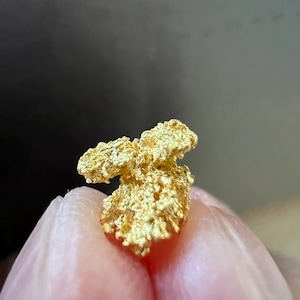 0.37 Gram Australian Natural Gold nuggets, gorgeous crystalline gold, direct from the mine in Central Queensland, Australia, for collection
