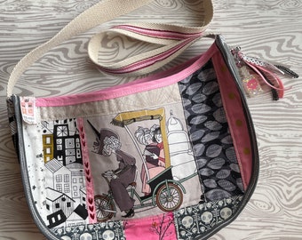 Ghastlies On The Go quilted shoulder purse