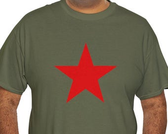 Rotes Stern Symbol T-Shirt - Minimalistisches revolutionäres grafisches T-Shirt - Retro Statement Shirt - Radio Free Europe