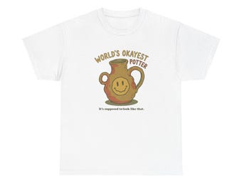 Worlds Okayest Potter Shirt Lustig Töpferscheibe Ton Künstler Geschenk | Sehr niedliches Smiley-Vasen-Keramik-Shirt