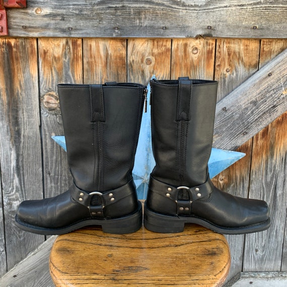 Milwaukee, harness, biker boots