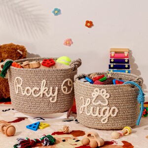 Personalisierter Haustierspielzeugkorb, Katzenspielzeugveranstalter, individuell gestalteter Hundespielzeugkorb, Garn-Namenskorb, Haustierbedarf für Pelzbaby, Hundeliebhaber Geschenk