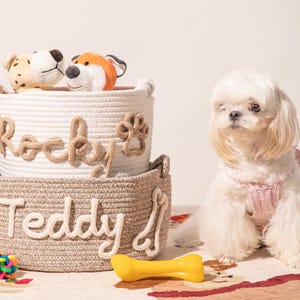 Personalisierter Haustierspielzeugkorb, Katzenspielzeugveranstalter, individuell gestalteter Hundespielzeugkorb, Garn-Namenskorb, Haustierbedarf für Pelzbaby, Hundeliebhaber Geschenk
