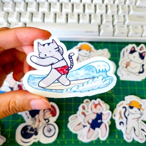 Surfing Cat - Grey Tabby - Hang 5 Bikini Sticker - Handgemachtes Briefpapier