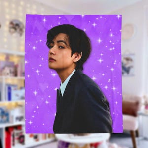 Taehyung Side Profile Plush Blanket, Taehyung Custom Kpop Blanket, Taehyung Merch, Gift Ideas for Fangirls, Birthday Gift & Concert Merch