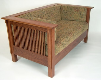 Mission Arts & Crafts Stickley Style Prairie Spindle Settle Loveseat