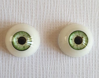 Reborn doll eyes 12mm / 0.47 inches - 1 pair light green dolls eyes, plushie eyes, bjd eyes, toy eyes