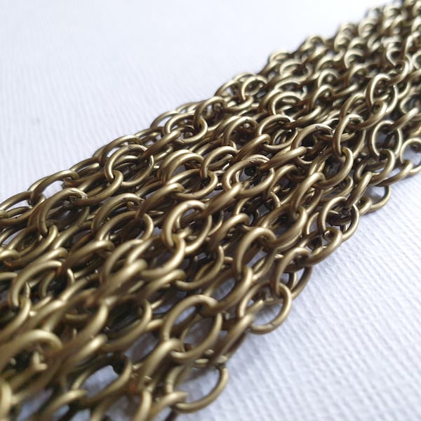 1 metre Antique Bronze Chain 7 x 5mm plated oval links - nickel free continuous chain