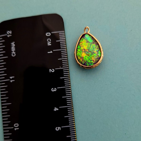 1 x Multicoloured Reflective Copper and Resin Teardrop Pendant 23 x 15mm - Fast Shipping from UK Seller