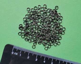 4mm Gunmetal Black Jump Rings - Strong Jewellery Findings - 200 pieces