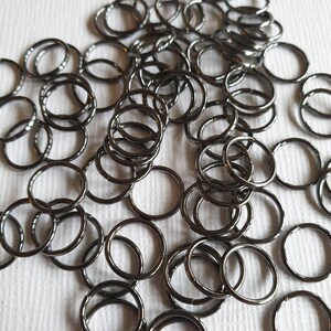 10mm Gunmetal Black Jump Rings 100 pieces Large jump rings Jewellery Findings image 4