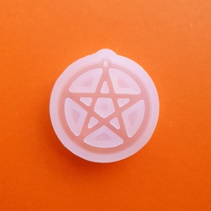 Silicone pendant mould - pentagram - craft supplies - Fast shipping from a UK seller