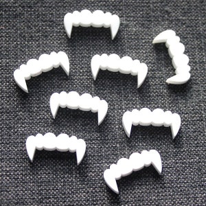 8 x laser cut acrylic vampire teeth cabochon