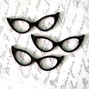 3 x Laser cut acrylic 50s retro glasses pendants - any colour - laser cut charms for jewellery and crafts