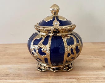 Yemaya Porcelain Tureen: Blue & Gold Santo Jar