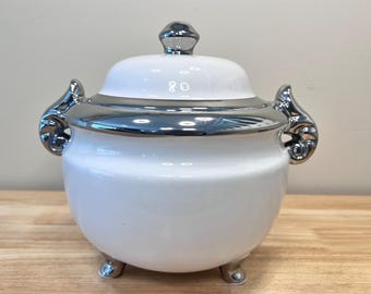 Obatala Porcelain Tureen: White Santo Obbatala with Silver Detail