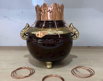Oya Orisha Metal Crown with tools | Corona con herramientas