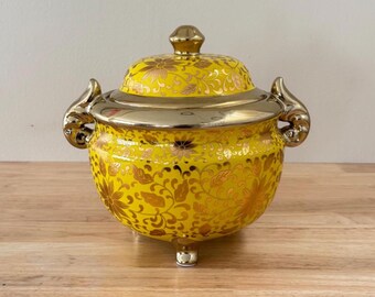 Oshun Porcelain Tureen: Yellow Santo Jar with Gold Details