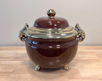 Santo Oya Porcelain Tureen: Brown & Gold Orisha Jar