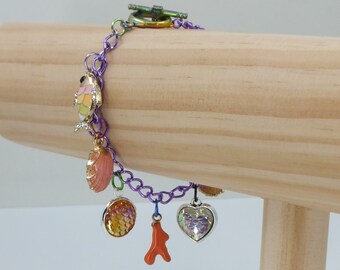 Multi-coloured Delicate Charm Bracelet With Ocean Themes Charms