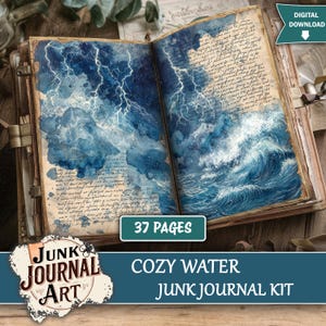 Peut inclure: Journal ouvert avec des illustrations à l'aquarelle d'une mer orageuse et d'éclairs. Les pages sont vieillies avec une écriture manuscrite. La couverture est marron avec des fermoirs en métal. Le texte comprend "37 pages", "Cozy Water Junk Journal Kit" et "Junk Journal Art".