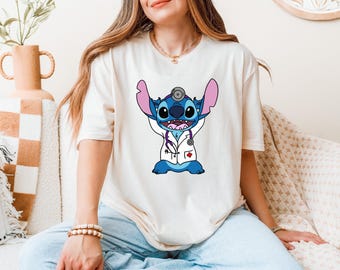 Camiseta de enfermera Stitch, camiseta de médico escolar, camiseta de enfermería pediátrica, sudadera de enfermería Stitch, camiseta de regalo de enfermera PEDS, camiseta de la Semana de la Enfermería