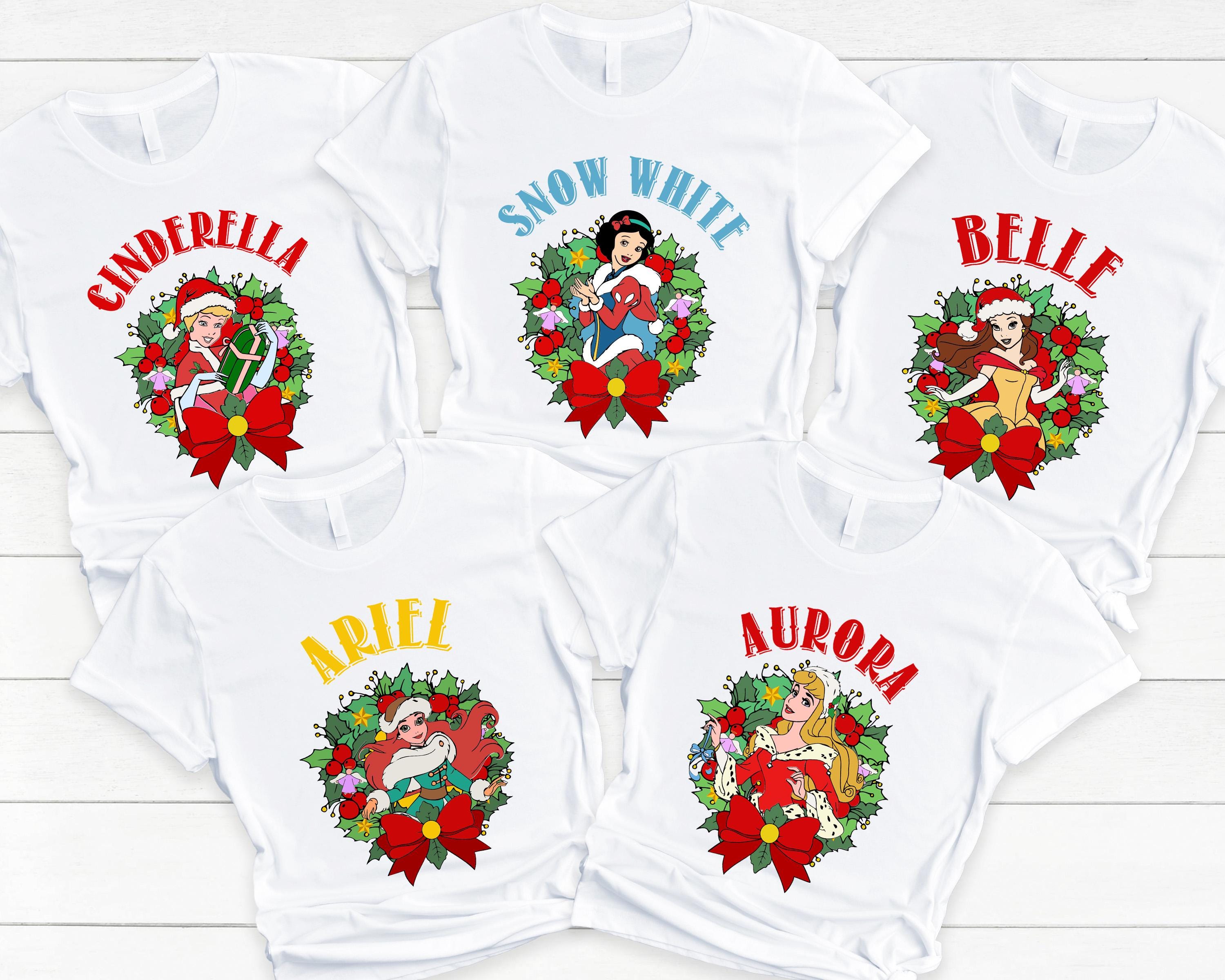Disney Prinzessinnen Weihnachten Shirt, Prinzessin Weihnachtsreise Shirt, Disney Mädchen Reise Weihnachten Shirt, Schneewittchen Weihnachts-T-Shirt, Prinzessin Santa