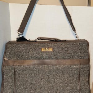 Vintage Jordache Tweed garmet bag