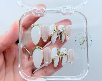 Pearl Bow Press On Nails, White Cat Eye Nails, Gold Chrome Nails, Elegant Bridal Almond Nails, Luxury Wedding Nail Set