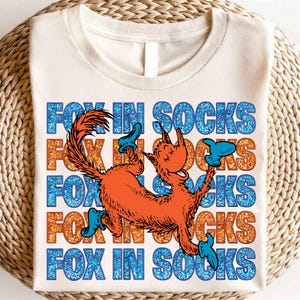 Fuchs in Socken Shirt, Lesetag Shirt, Sache 1 Sache 2 Shirt, Lehrer Geschenk, Lesetag Jugend Kleinkind, Katze im Hut, Buchliebhaber Tee