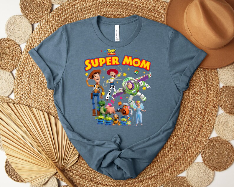 Toy Story Super Mom Shirt, Buzz Woody Jessie Mom Tee, Mothers Day Shirt, Super Mom Graphic Tee, Pixar Mom Gift Shirt bild 2
