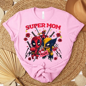 K&ouml;nnte beinhalten: Rustikales Holzschild mit dem Text "Welcome to our home" in wei&szlig;er Schrift. Das Schild hat eine Used-Optik und ein schlichtes, einladendes Design, ideal f&uuml;r den Eingangsbereich.