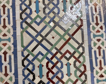 Azulejos Zellige marroquinos em grande quantidade, feitos à mão, em cerâmica, mosaico, estilo Fes, para parede, piso, banheiro e cozinha.