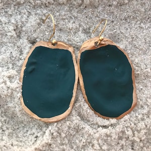 The Isla on The Sakonnet Drop - Low Tides Design Oyster Shell Lid Earrings in Seaweed Green w/Gold Edge