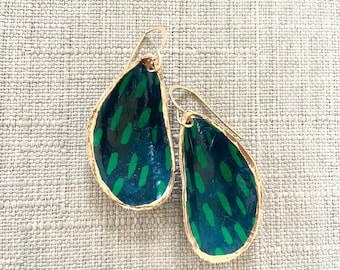 Handmade Mussel Shell Earrings – The Amelia Navy & Green Paper w/Gold Edge