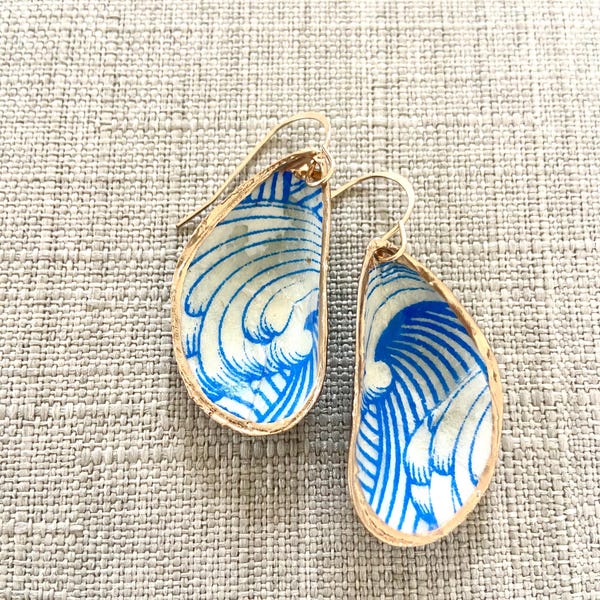 Handmade Mussel Shell Earrings – The Nicolette Blue Wave Paper w/ Gold Edge