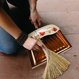 Hens Wing Whisk - Natural, Eco-Friendly, Cleaning, Broomcorn, Handcrafted, Traditional Appalachian Craft, Rustic Home Decor, Cleaning Tool