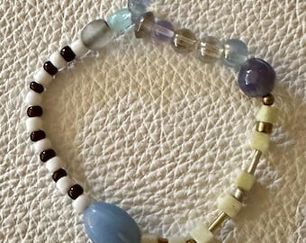 Upcycled Beaded Bracelet: Vintage Style Handmade Jewelry