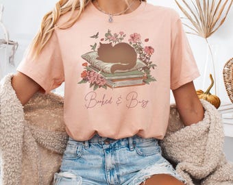 Buchliebhaber-T-Shirt, Geschenkidee für Katzenbesitzer, Niedliches Tier-T-Shirt, Katzen und Bücher, Leseratten-T-Shirt, Geschenkidee für Katzenmama, Niedliches Katzen- und Bücher-T-Shirt