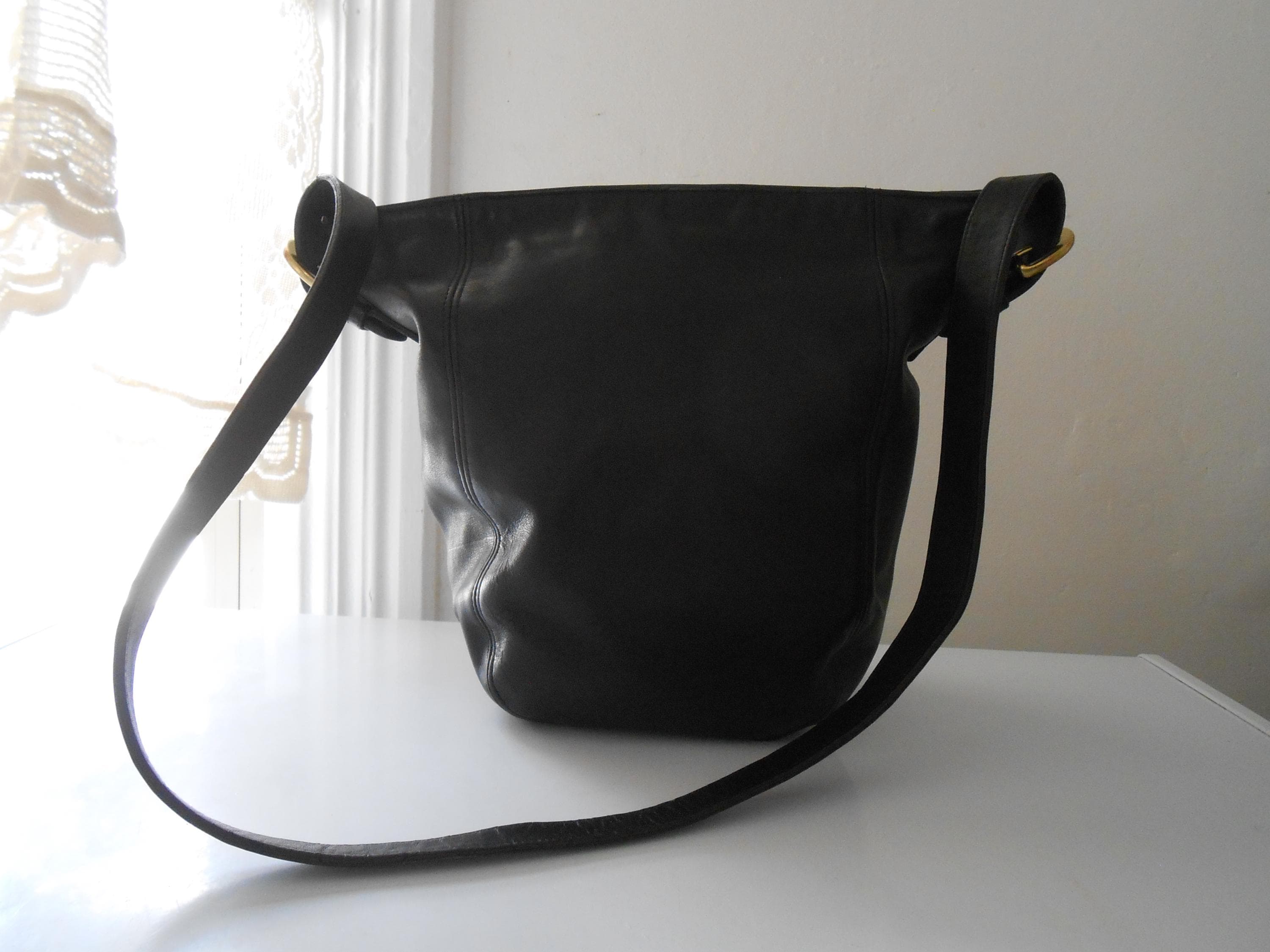 Vintage Coach Leatherware Monterey Hobo Shoulder Bag: Authentic 