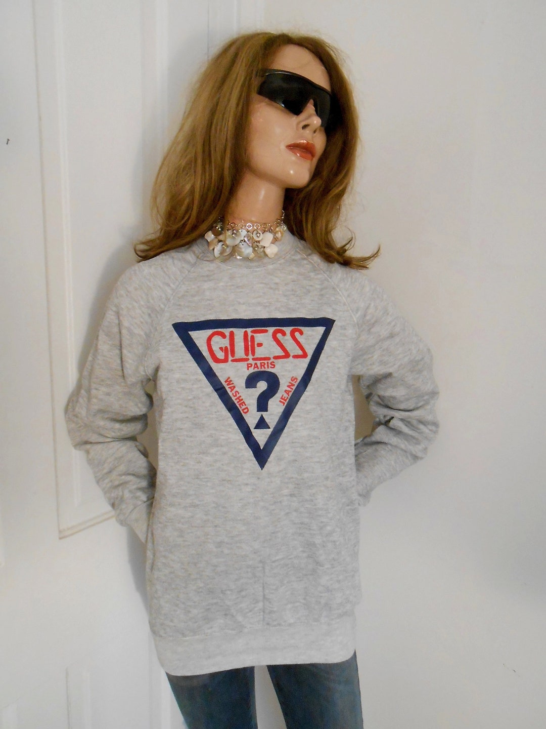 Vintage 90’s Guess sweatshirt