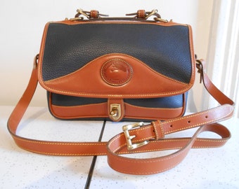 Authentic Dooney & Bourke Carrier Crossbody Handbag Dooney and Bourke Shoulder Handbag On Sale 10% Off Very Good Condition 90s Era