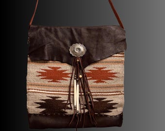 Authentic Navajo Rug Handbag with Shoulder Strap and Handcrafted Following Ancient Techniques of American Indigenous Peoples