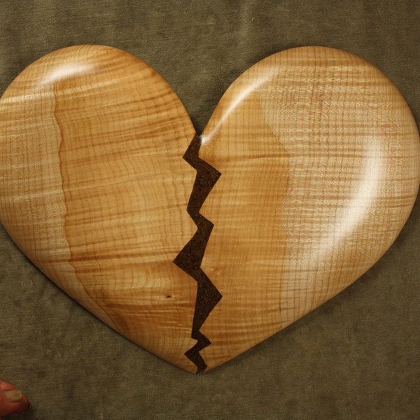 A 5th Wood Wedding Anniversary Gift, Heart, Wood Carving for your Wife, A Unique Heartfelt Gift for any occasion by Gary Burns the treewiz