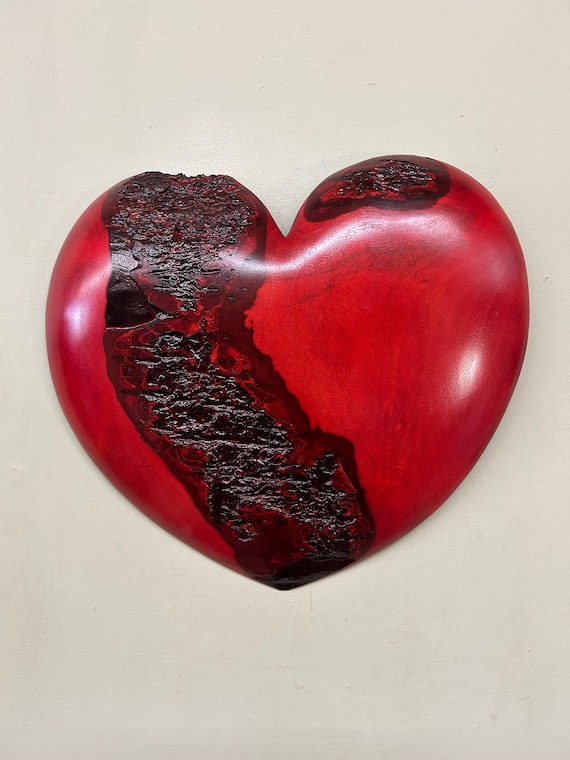 Red wood wall heart gift present by Wiz