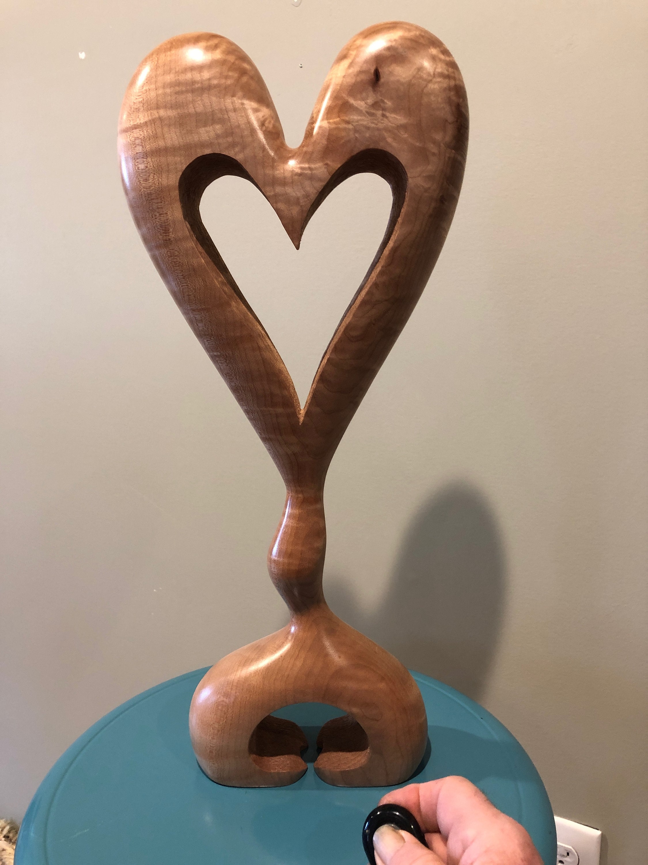 Heart wooden heart standing art wood carving love Sculpture