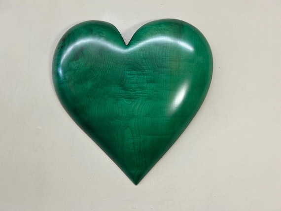 Green wood wall heart